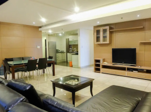2 Bedroom Park Royale By Travelio