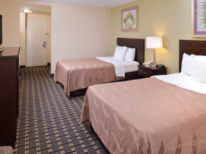 Quality Inn & Suites Montebello - Los Angeles