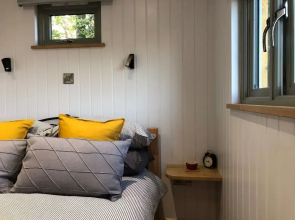 Bramleys Luxury Cabin