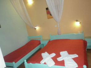 Eleni Family Apartments