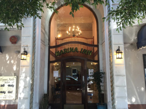 Marina Inn