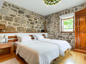 Traditional Stone House Adrian