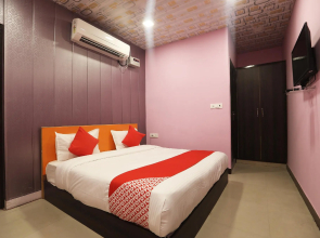 OYO 42640 Day Night Resort