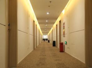 Hanting Hotel Liaocheng Guanxian Chengxin Plaza