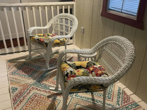 The Tiny Cottage in The Springs