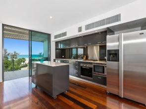 Ocean Views @ Nor Nor East 201