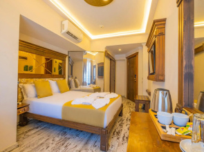 Reis Royal Hotel