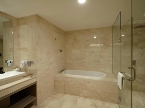 Platinum Hotel Jimbaran Beach Bali