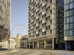 Park Plaza County Hall London