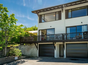 Town Centre Location With Stunning View - Unit 1