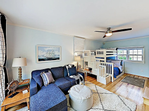 Gulf View 17 - 3 Br Home