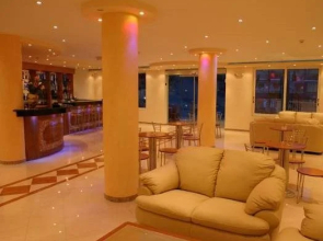 Christina Apartments