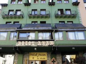 Hotel Aran La Abuela