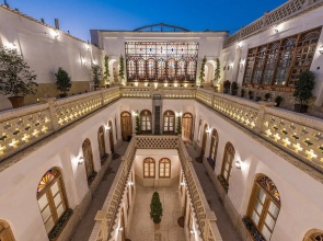 Ghasr Monshi Boutique Hotel