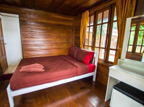 Baanmai Resort