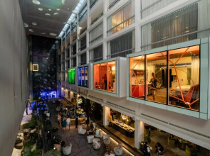 The Capital 15 on Orange Hotel & Spa