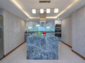 Hyatt Regency Galleria Residence Dubai