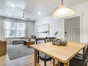 Sleek Vineyard Condo w/ Access to Community Pools