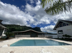 Tiare Faaroa Bay Villa