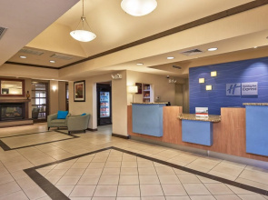 Holiday Inn Express & Suites El Paso Airport Area by IHG