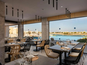 Creek Hotel and Residences El Gouna