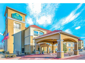 La Quinta Inn & Suites by Wyndham Woodward
