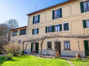 Classic Villa in Firenze with Whirlpool