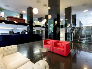 Belroy Hotel and Apartments