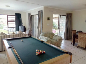 Aston Bay Holiday Home