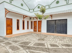 RedDoorz near Wisata Pantai Parangtritis