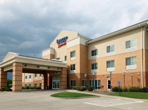 Fairfield Inn & Suites by Marriott Des Moines Airport