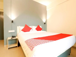 Orient Comfort by OYO Rooms