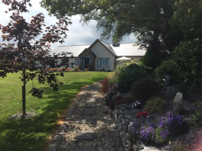 Farmstead Lodge