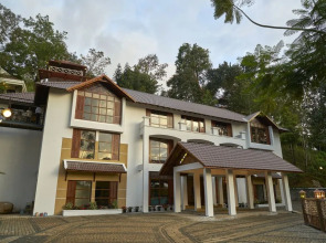 Summit Bird's Valley Resort & Spa