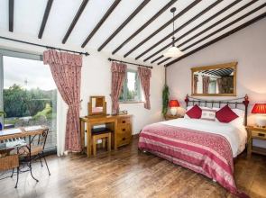 Tyddyn Du Farm Luxury Suites