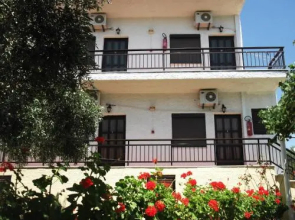 Gorgona Rooms
