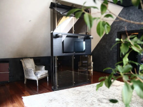 Royal Square Hotel & Suites