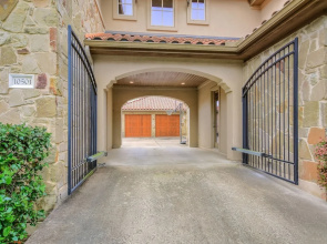 The Arrive Mardi Gras - 5 Br Home