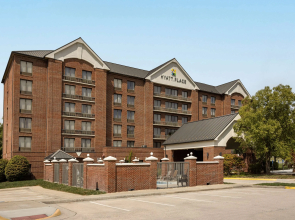 Hyatt Place Chantilly Dulles Airport-South
