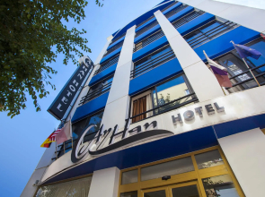 Otel' AYHAN