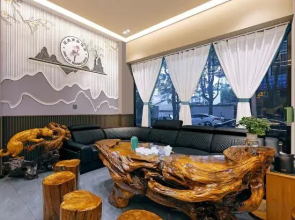 Tengchong Jianlan Business Hotel