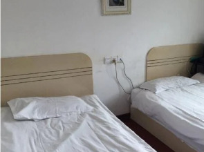 Taizhou Jiangyan Xingyi Holiday Hotel