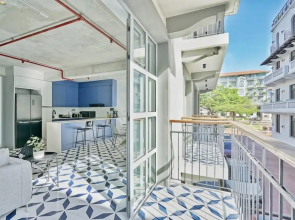 w Cozy 2BR in Plaza Herrera