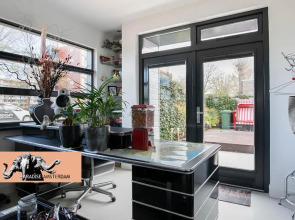 Paradise Amsterdam bungalow of 80 m2 with private pool, parking and free use of bikes included