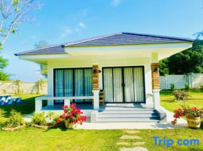 Fueng Fah Villa Sea Views