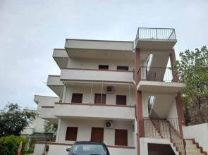 Remarkable 2-bed Apartment in Dhermi