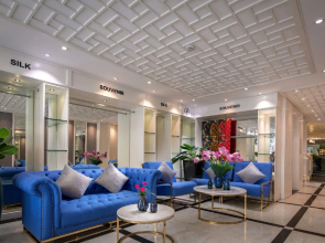 Le Petit Prince Hanoi Hotel & Rooftop Bar