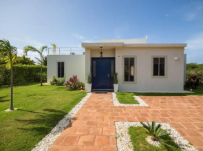 Spectacular Private 3 Bedroom Villa in Gated Community