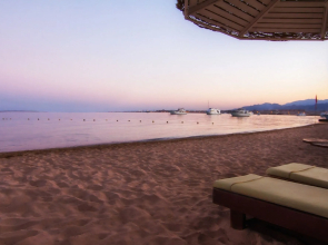 Отель Eagles Paradise Abu Soma Resort