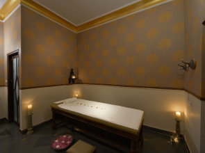 The Royal Retreat Resort and Spa